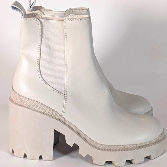 Steve Madden Women's Cream Ankle High Boots - Size 8.5M. Nice comfy heels - Picture 1 of 6